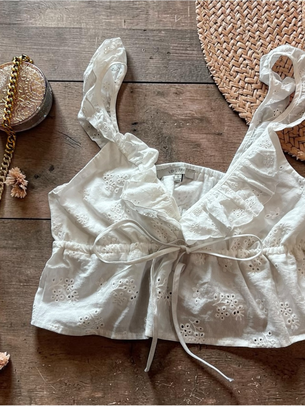 🤍 Love Tree White Eyelet Ruffle Crop Top